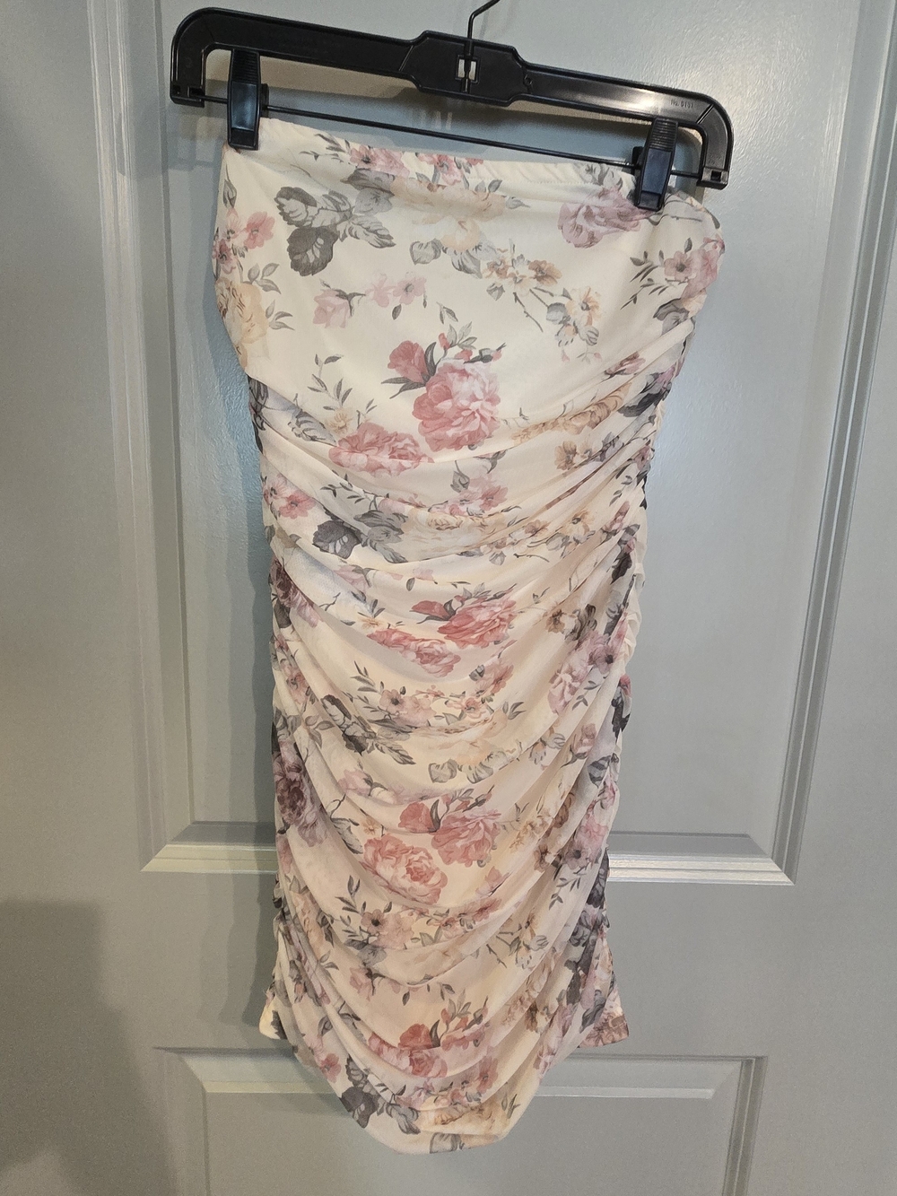 Idem Ditto Floral Ruched Mini Dress